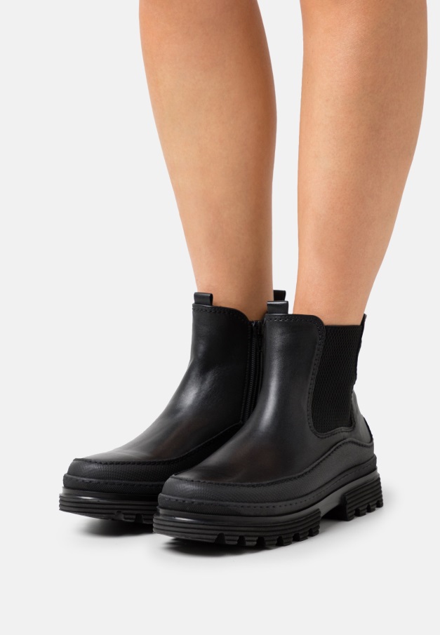 Plattformstøvler Svart Gabor