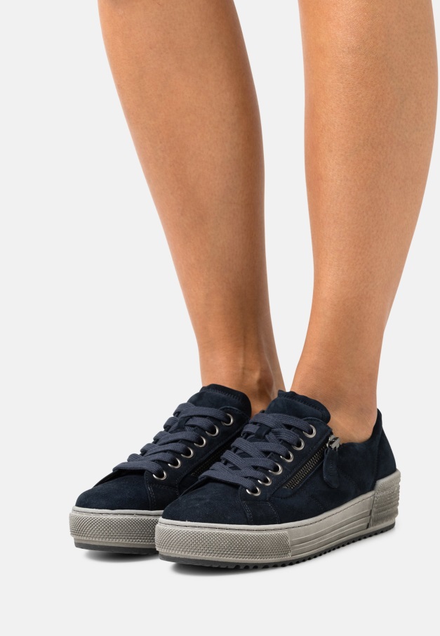 Gabor Trenere I Bronse