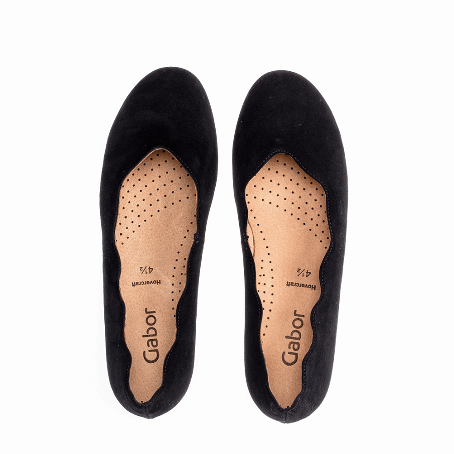 Gabor Svart Scalloped Balletflat