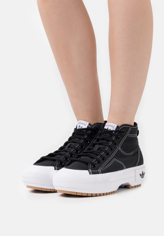 Svarte Toppsko Gabor