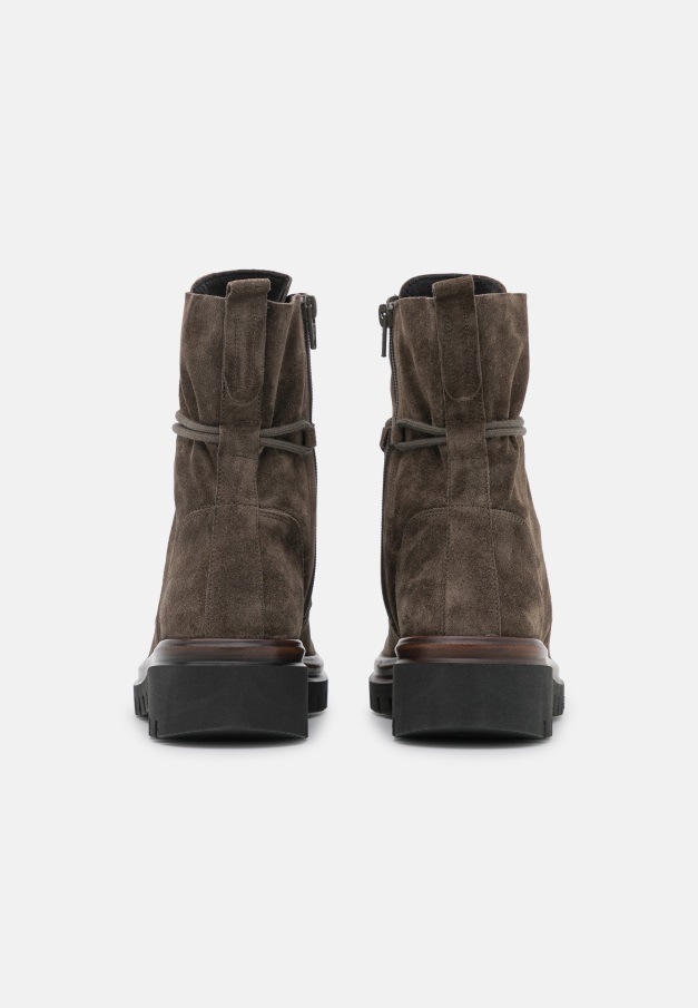 Platform Ankelstøvletter Gabor Tartufo/konjakk