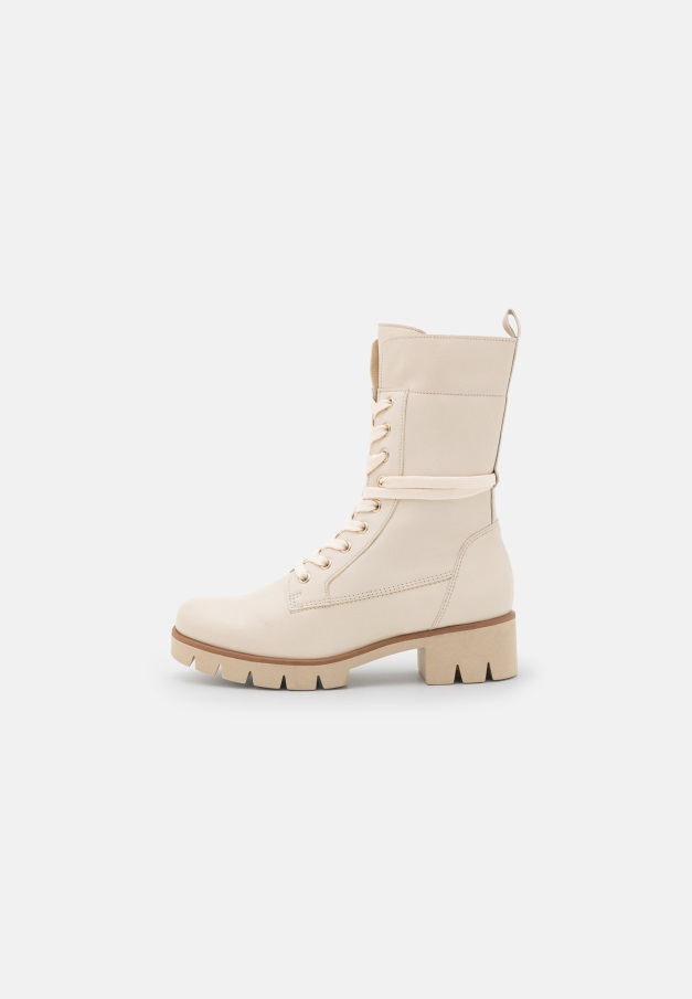 Gabor Ankelstøvletter Med Snøre Konjakk