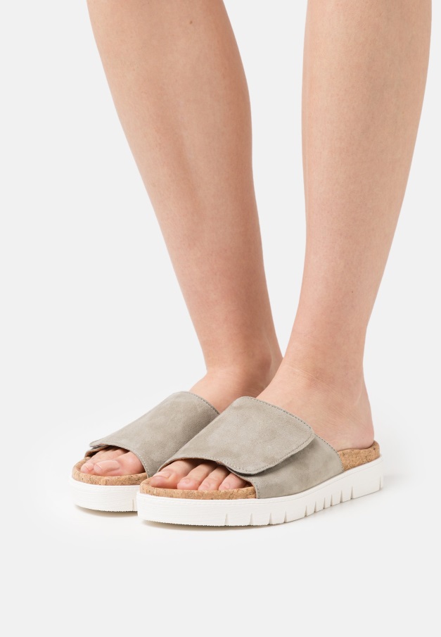 Svarte T-bar Sandaler Gabor