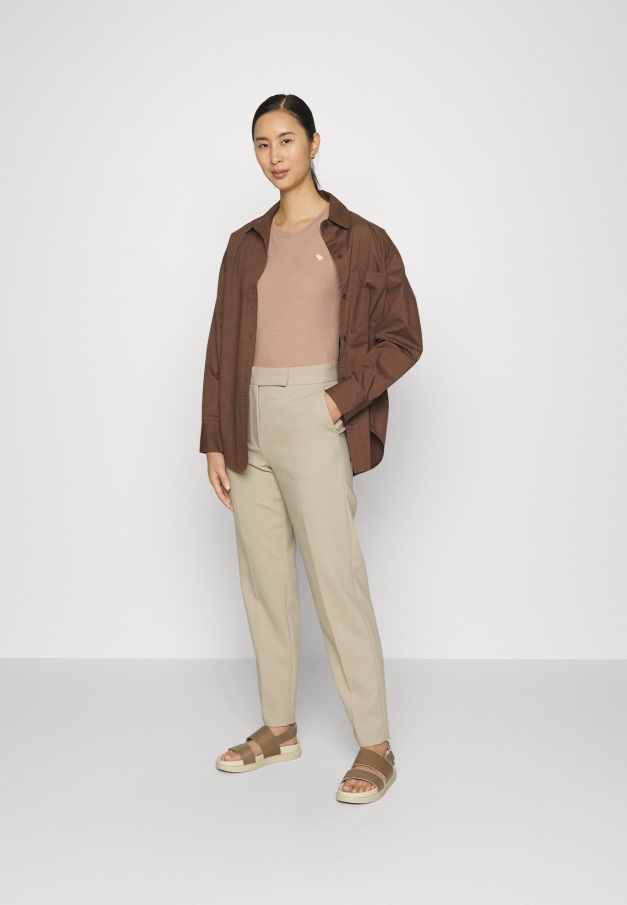 Svarte T-bar Sandaler Gabor