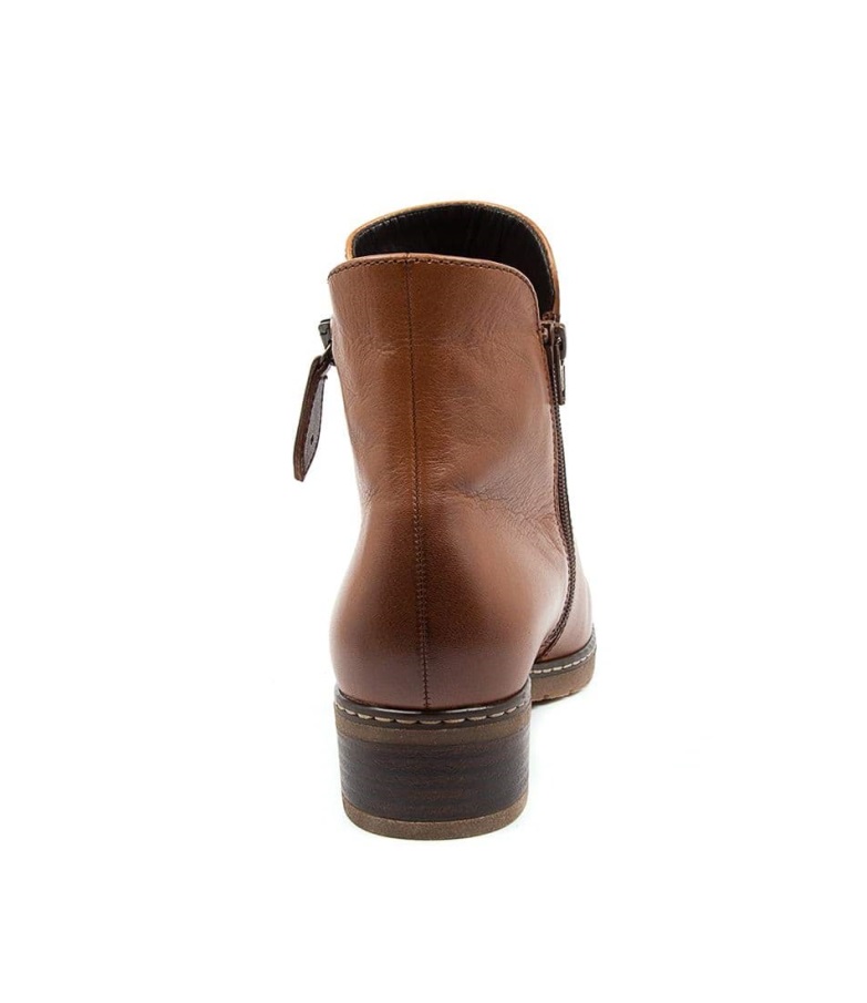 Gabor Mila Konjakkskinn